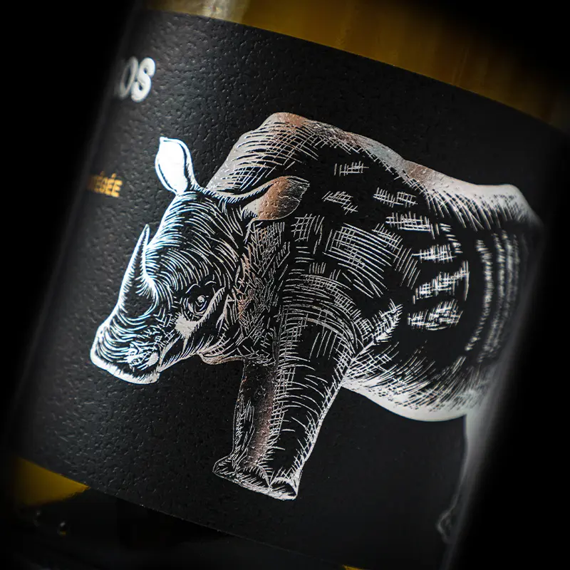 Masterful Finishes To Personalize Your Alcohol Bottle Labels5